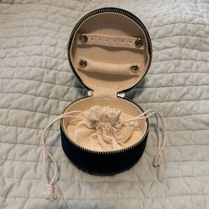 Sézane Jewelry Holder